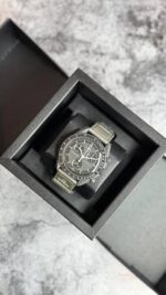 ساعت مردانه امگا سواچ کوارتز کرنوگراف عطارد مدل SO33A100